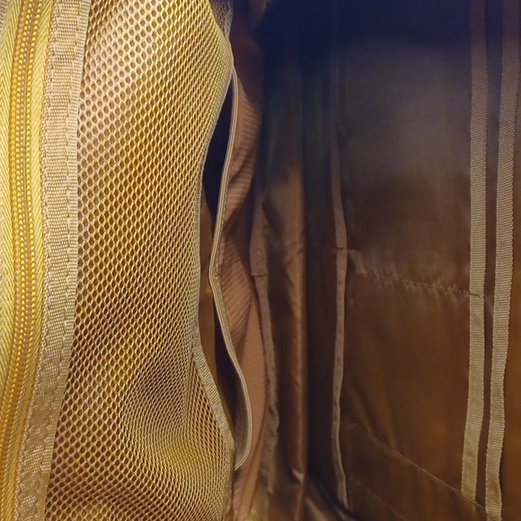 Jordan Men's Backpack in Tan and Cream - Picture 10 of 13